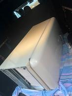 SMEG koelkast, Elektronische apparatuur, Ophalen, Niet werkend, Met vriesvak