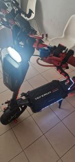 Trotinette puissante competition Teverun suprême fighter, Vélos & Vélomoteurs, Trottinettes