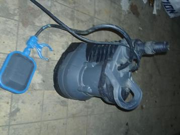 Pompe submersible DP-250  beschikbaar voor biedingen