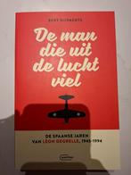 Boek leon degrelle De Man die uit de lucht viel, Boeken, Ophalen of Verzenden