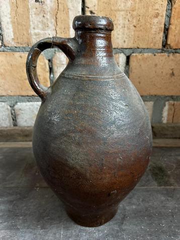 Oude bruine kruik met glazuur – 37 cm hoog beschikbaar voor biedingen