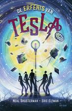 De erfenis van Tesla , Accelerati-trilogie deel 1, Ophalen, Zo goed als nieuw