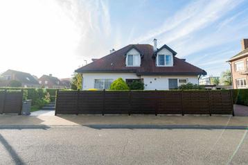 Huis te koop in Oostende, 5 slpks beschikbaar voor biedingen