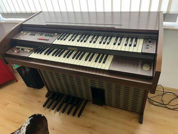 Orgel EMINENT SOLINA P 200 disponible aux enchères