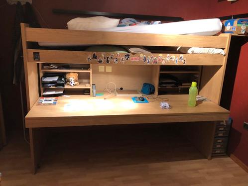 Hoogslaper met bureau en extra bed in Winchester eik., Huis en Inrichting, Slaapkamer | Stapelbedden en Hoogslapers, Zo goed als nieuw