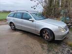 Mercedes 220e Avant Garde full option, Auto's, Particulier, Te koop