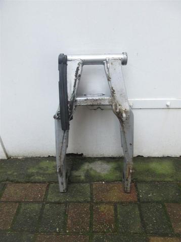 Yamaha FZR600 achterbrug swingarm achter brug FZR 600 R arm beschikbaar voor biedingen