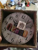 Petite horloge murale, Antiquités & Art, Antiquités | Horloges, Enlèvement ou Envoi