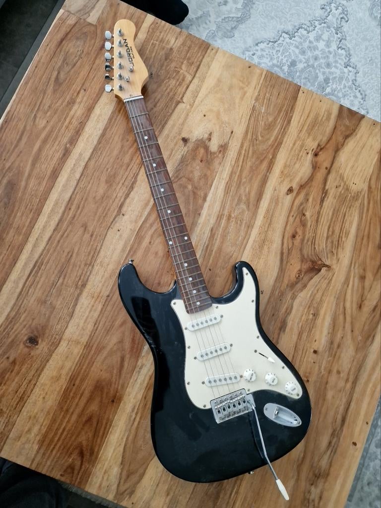 Jordan Guitar, Muziek en Instrumenten, Snaarinstrumenten | Gitaren | Elektrisch, Ophalen