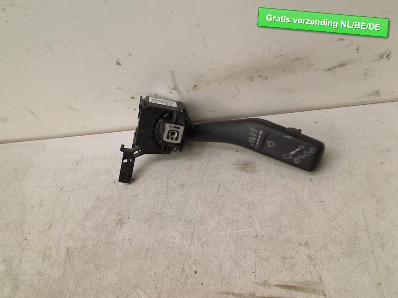 COMMUTATEUR DROIT Volkswagen Golf VI (5K1) (1k0953513e), Utilisé, De Bloemendaal 21 21
5221 EB  'S HERTOGENBOSCH, NL, Info@123Parts.nl