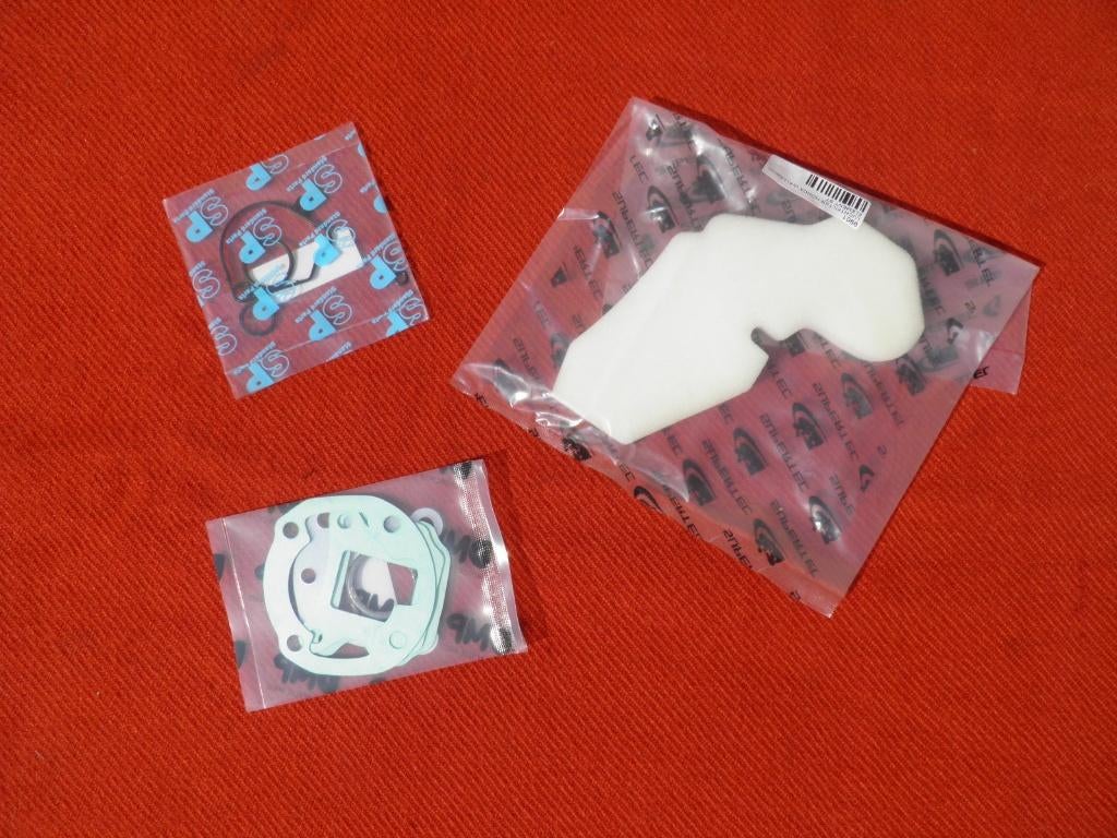 Nieuwe dichtingen en veer voor staander voor Honda Wallaroo., Ophalen, Nieuw, Overige typen, Honda wallaroo