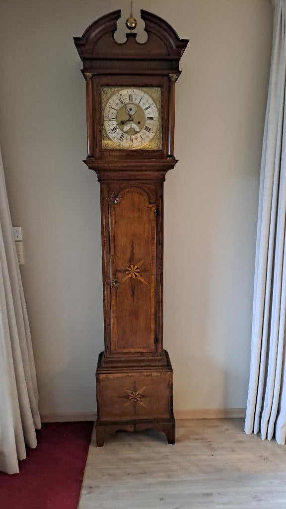 Antieke staande klok, Enlèvement