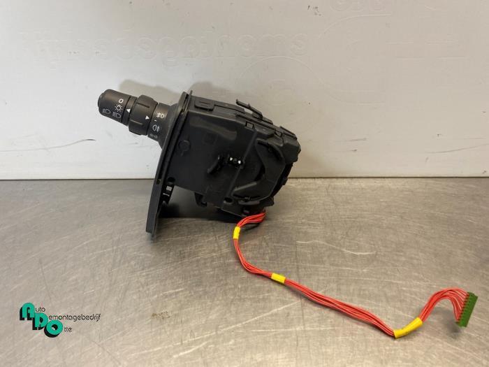 Richtingaanwijzer Schakelaar van een Renault Modus (Modus 04, Auto-onderdelen, Dashboard en Schakelaars, Renault, Gebruikt, 3 maanden garantie