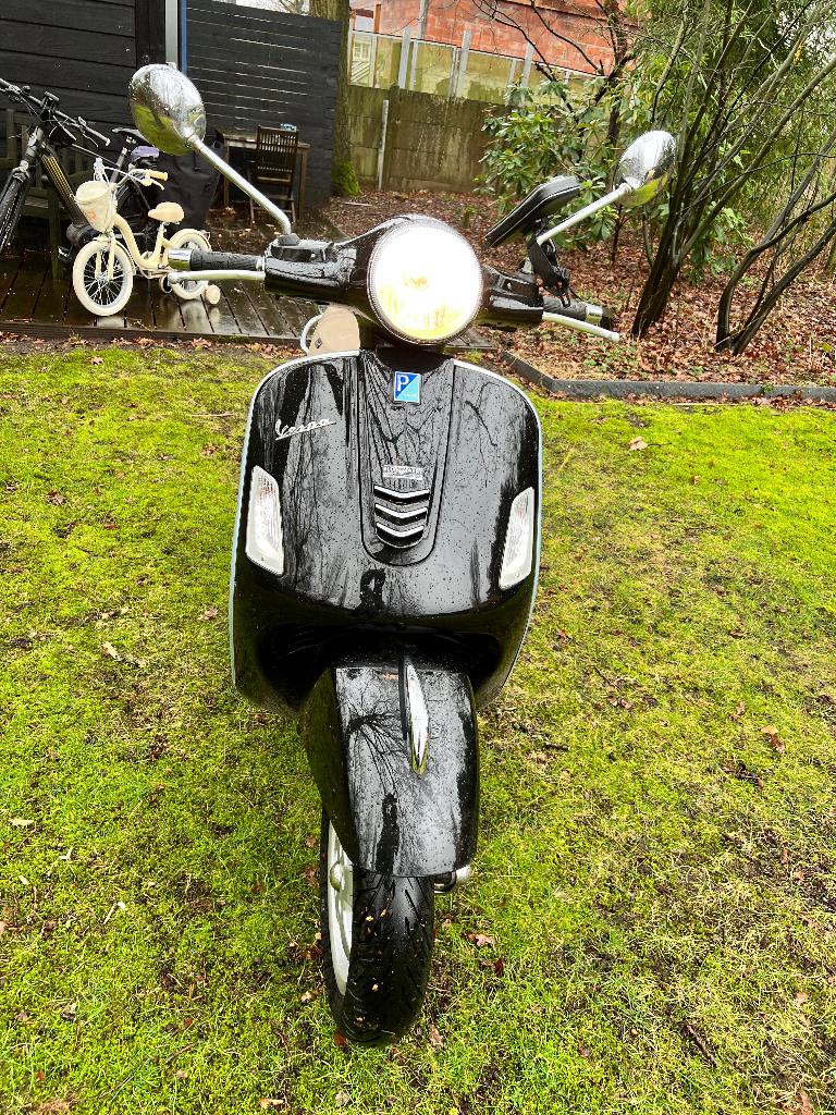 Vespa gts250, Vélos & Vélomoteurs, Autres modèles, 2500 cm³, Enlèvement, Utilisé