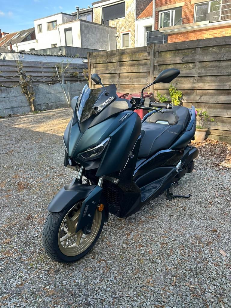 Yamaha x-max 125cc, Fietsen en Brommers, Scooters | Yamaha, Ophalen, Zo goed als nieuw