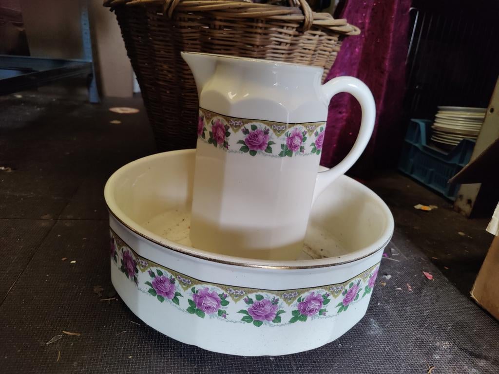 Lampetkan en waskom, Ophalen