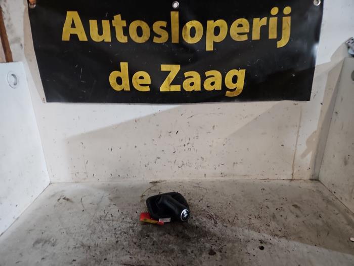 Pommeau levier de vitesse d'un Volkswagen Polo, Autos : Pièces & Accessoires, Habitacle & Garnissage, Volkswagen, Utilisé, 3 mois de garantie