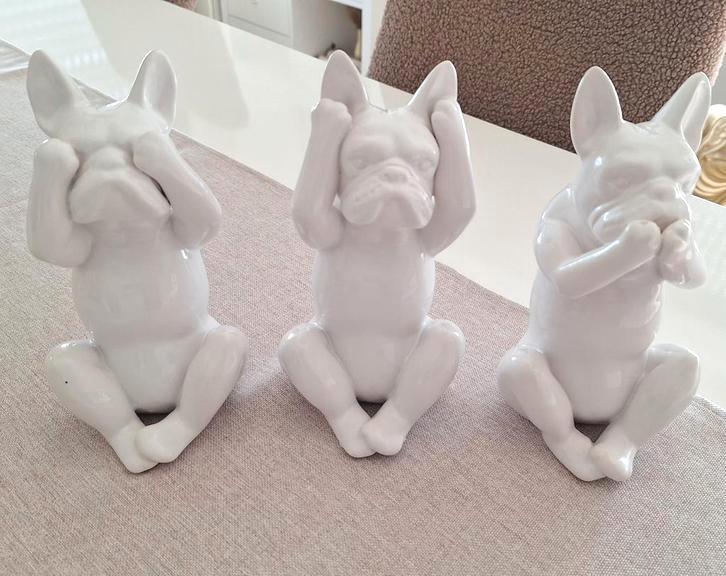 Weg wegens Verhuis ‼️J-line hondjes horen zien en zwijgen, Huis en Inrichting, Woonaccessoires | Overige, Ophalen