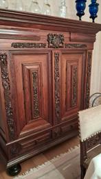 Super mooie kast in notelaar, Antiek en Kunst, Ophalen