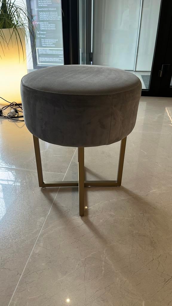 Tabouret gris, Maison & Meubles, Enlèvement, Comme neuf