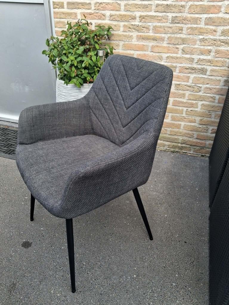 4x stoelen grijs/zwart merk jysk - nieuwprijs is 436 euro, Huis en Inrichting, Stoelen, Ophalen, Gebruikt, Grijs, Vier