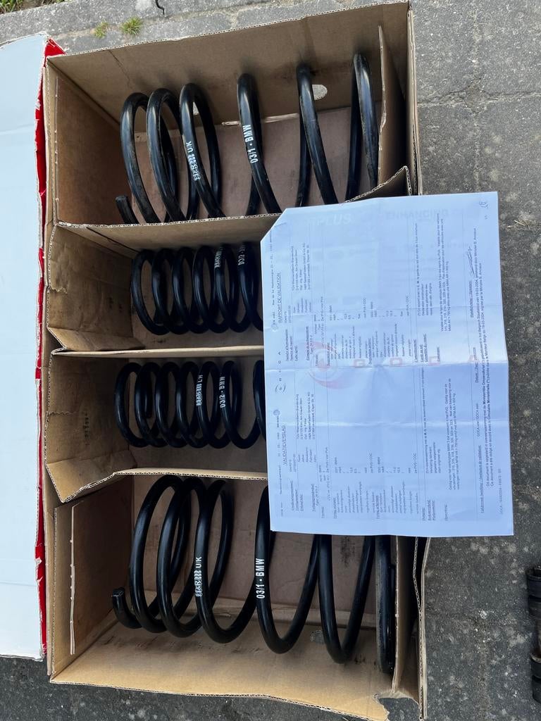 H&R Verlagingsveren / ressort court BMW E21 4&6 Cil, Ophalen, BMW