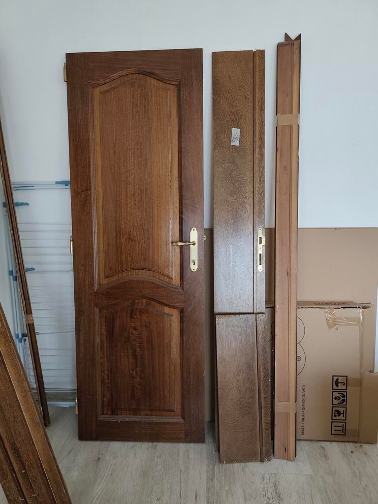 Porte en bois massif, Maison & Meubles, Enlèvement