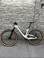 Scott scale 920 fully, full carbon , L (als nieuw), Fietsen en Brommers, Fully, Ophalen of Verzenden, Zo goed als nieuw