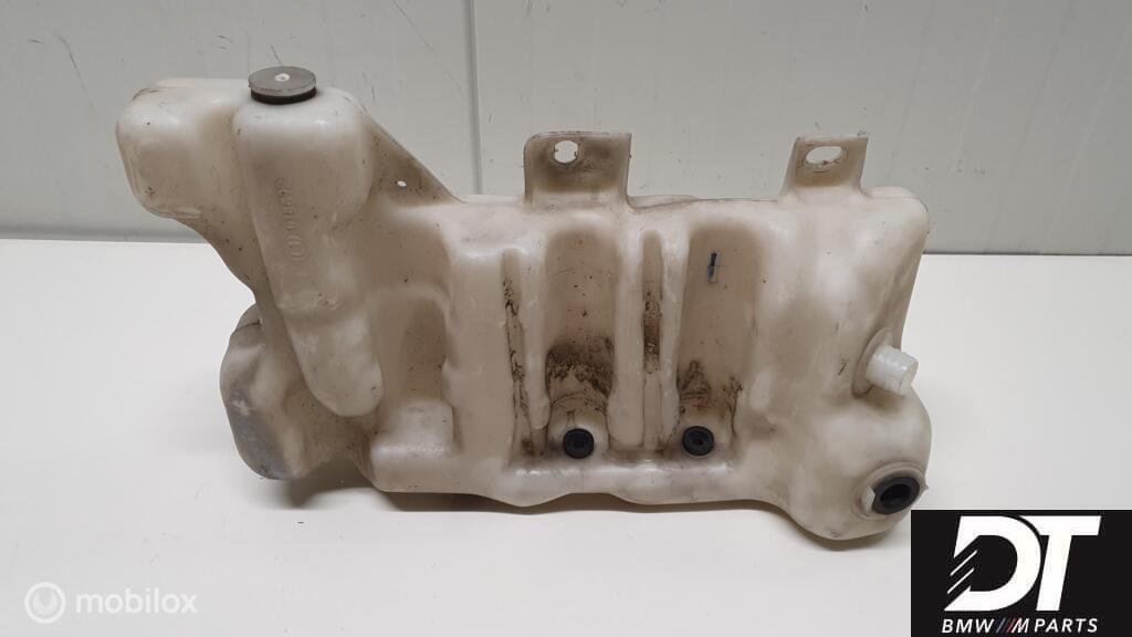 Ruitensproeierreservoir BMW 5-serie E39 61677044896, Enlèvement ou Envoi, Utilisé, BMW, BMW