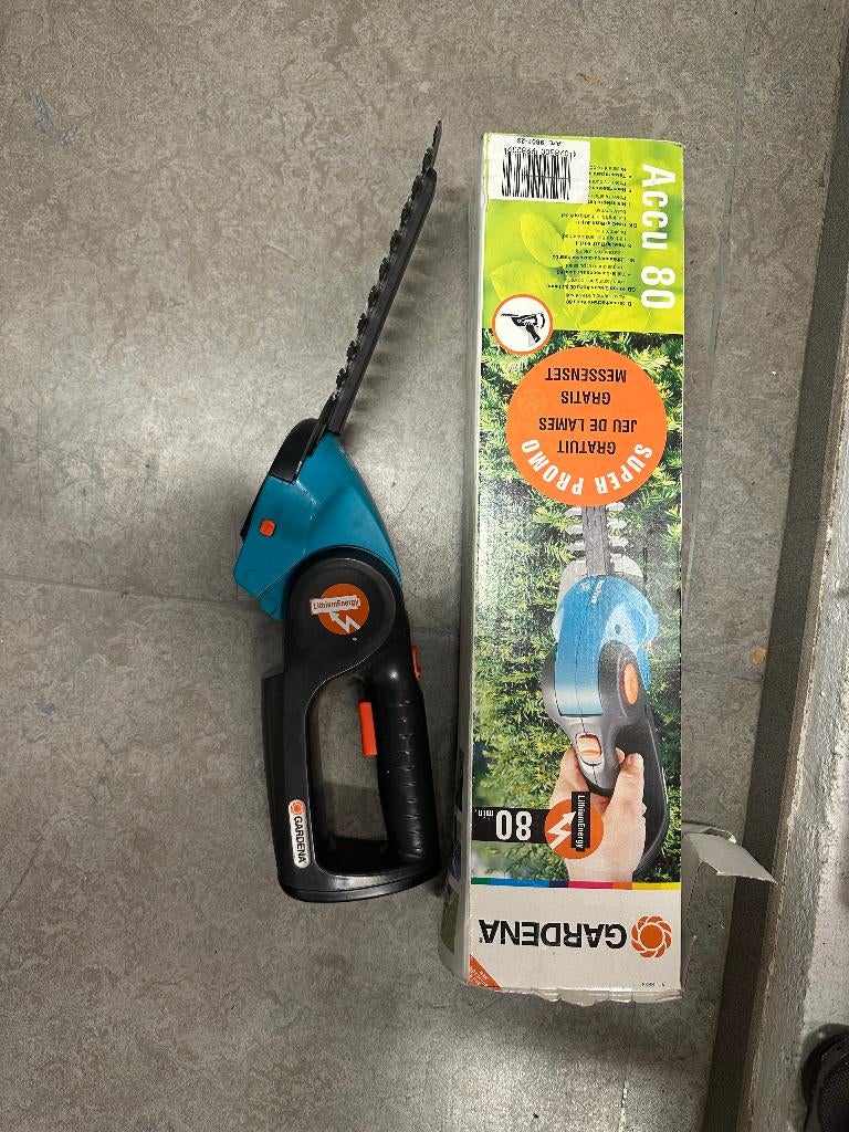 taille buis sur accu GARDENA, Enlèvement, Comme neuf, Batterie, Autre