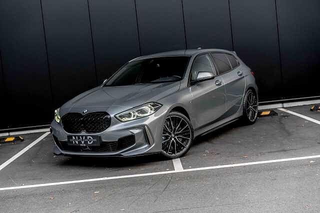 BMW 135 iAS M Sport XDrive | CC | Cockpit Prof | LED |, Auto's, BMW, Bedrijf, 1 Reeks, 4x4, ABS, Airbags, Airconditioning, Alarm