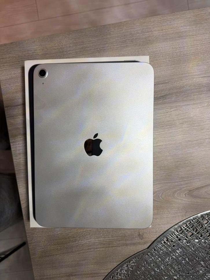 Apple iPad, Computers en Software, Apple iPads, Overige modellen, Wi-Fi, 10 inch, 128 GB, Zilver, Ophalen