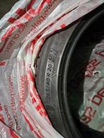 Michelin banden (2x 265/40 R20 en 2x 295/35 R20), Ophalen