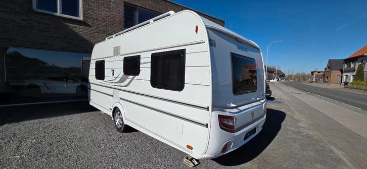 Tabbert Bottesini 480 09/2019 easydriver 4 personnes, Caravanes & Camping, Caravanes, Particulier, jusqu'à 4, 1250 - 1500 kg, Banquette en rond