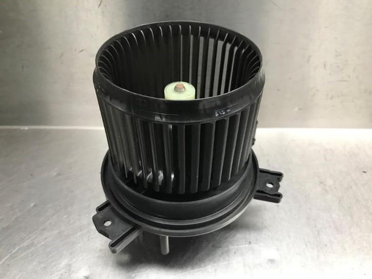VENTILATEUR RADIATEUR MOTEUR Suzuki Ignis (MF) (01-2016/-), Autos : Pièces & Accessoires, Climatisation & Chauffage, Suzuki, Utilisé
