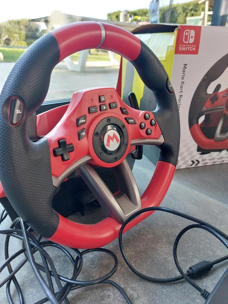 Mario Kart Racing Wheel Pro Deluxe voor Nintendo Switch, Games en Spelcomputers, Spelcomputers | Nintendo Consoles | Accessoires