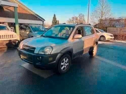 hyundai tucson 2.0 crdi 4x4 AUTOMAAT, Auto's, Hyundai, Bedrijf, Tucson, 4x4, ABS, Airbags, Airconditioning, Alarm, Boordcomputer