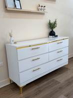 Ikea kast met DIY details, Huis en Inrichting, Kasten | Wandmeubels, Ophalen, Zo goed als nieuw