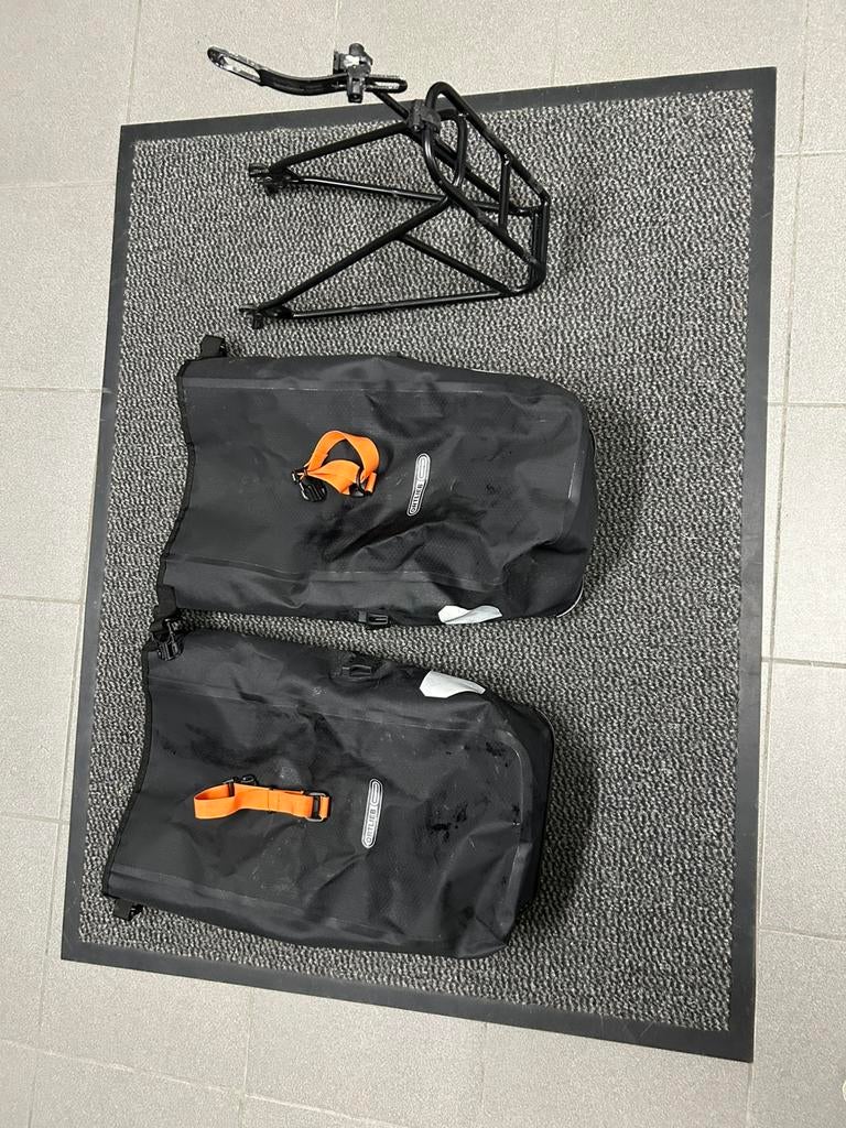 2 gravel Ortlieb bags met fietsdrager Ortlieb gravelbike, Ophalen, Zo goed als nieuw
