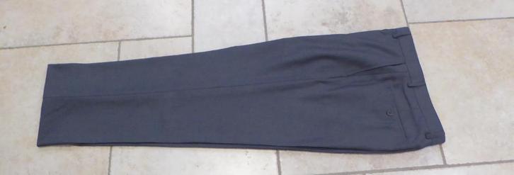 Pantalon pour homme « Goldlion » en jean taille 31/Nouveau, Vêtements | Hommes, Pantalons, Neuf, Enlèvement