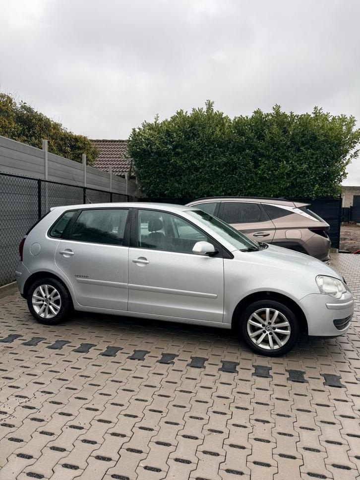 VW Polo 1.4 United — Maintenance majeure terminée !, Autos, Volkswagen, Particulier, Jantes en alliage léger, Essence, Enlèvement