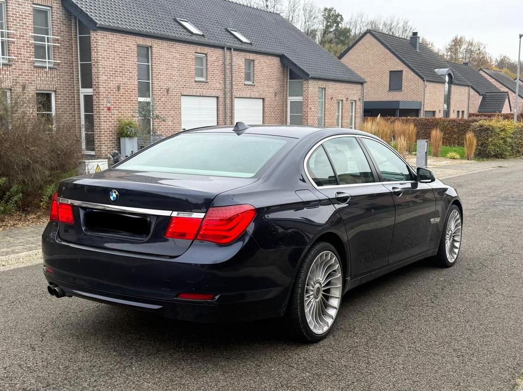 Bmw 730 d / boite Auto / 2010 / 250.000 km, Autos, BMW, Particulier, Série 7, 4x4, Adapté aux personnes handicapées, ABS, Caméra de recul