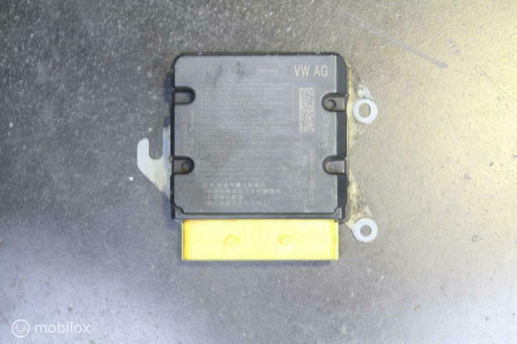 Airbag module Volkswagen Golf 7 (5G) (2012-2020)