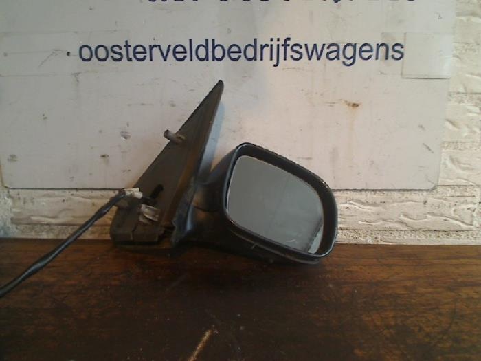 Buitenspiegel rechts van een Seat Cordoba, Auto-onderdelen, Spiegels, Seat, Gebruikt, 3 maanden garantie, Ophalen of Verzenden