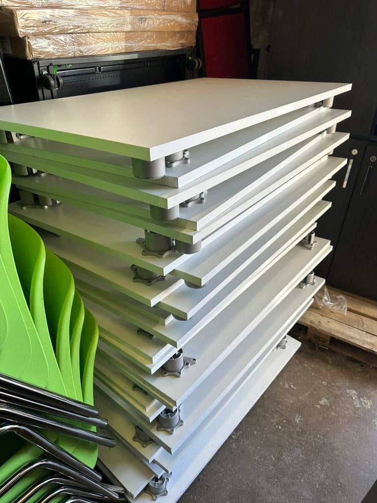 Gros lot de tables COMME NEUF !, Maison & Meubles, Tables | Tables de salon, Comme neuf, Enlèvement ou Envoi