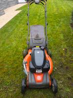 Husqvarna benzinemaaier met Honda motor, Ophalen