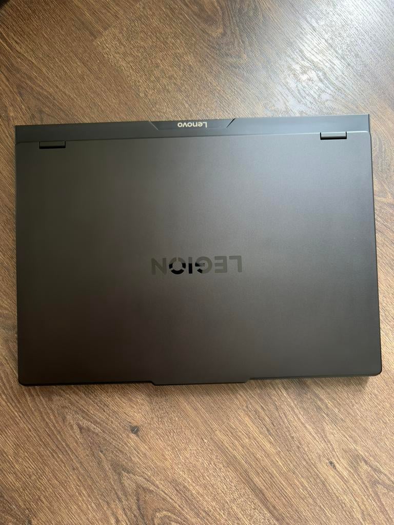 Lenovo Legion Pro 5 (32 Go de RAM/RTX5060/OLED), 32 GB, 16 pouces, Comme neuf, Enlèvement