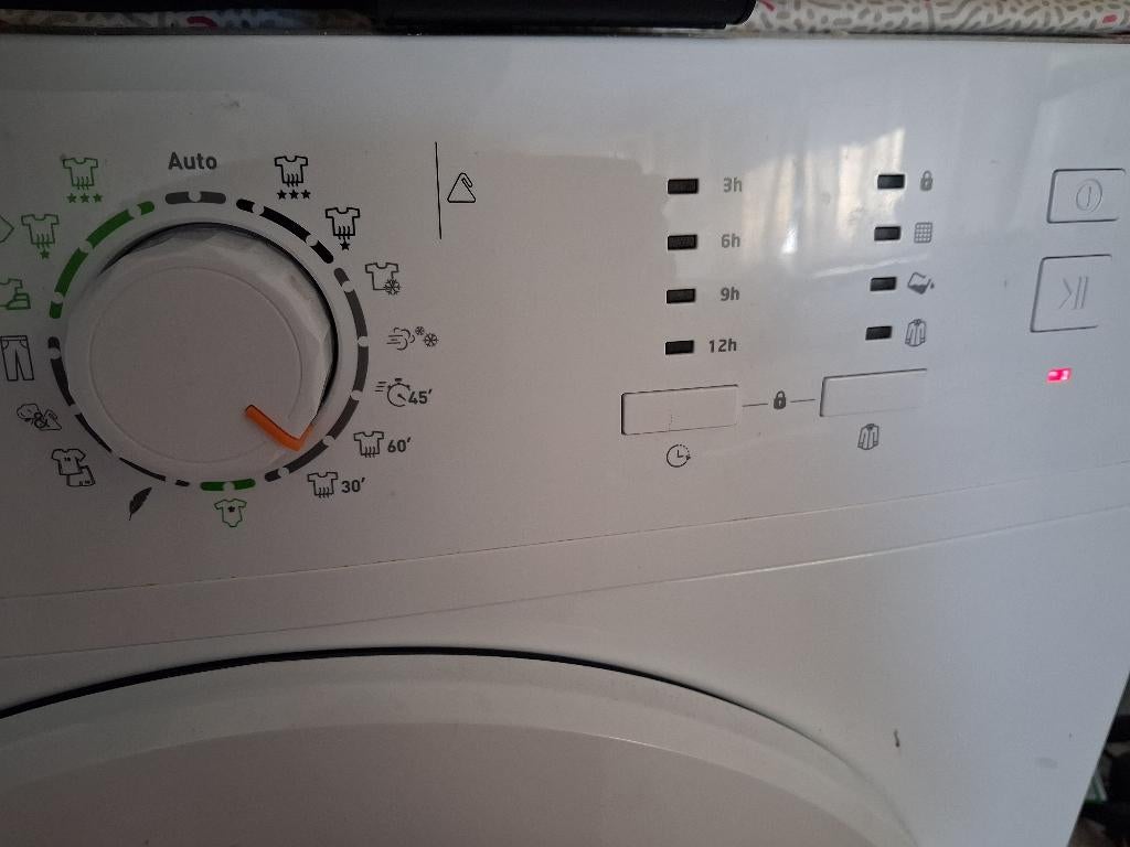 Sèche linge, 6 à 8 kg, Comme neuf, Chargeur frontal, Enlèvement