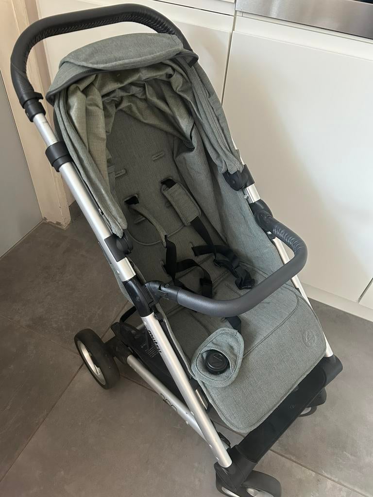 Buggy Mutsy Nexo mooie staat, Kinderen en Baby's, Ophalen, Zo goed als nieuw, Verstelbare rugleuning