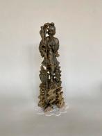 Chinese visser in speksteen, Antiek en Kunst, Natuurlijk materiaal, Ophalen of Verzenden, Handgemaakt, 20 - 50 cm